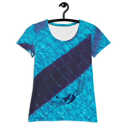 Stylish Swimming Wear - T-shirt Poolside &amp; Beach Fun